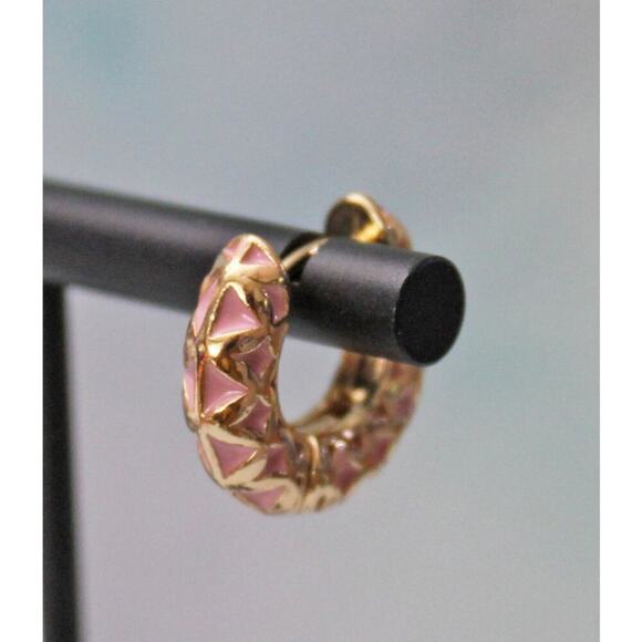Small Huggie Earrings with Pink Enamel on Gold E144 - Picture 2 of 3